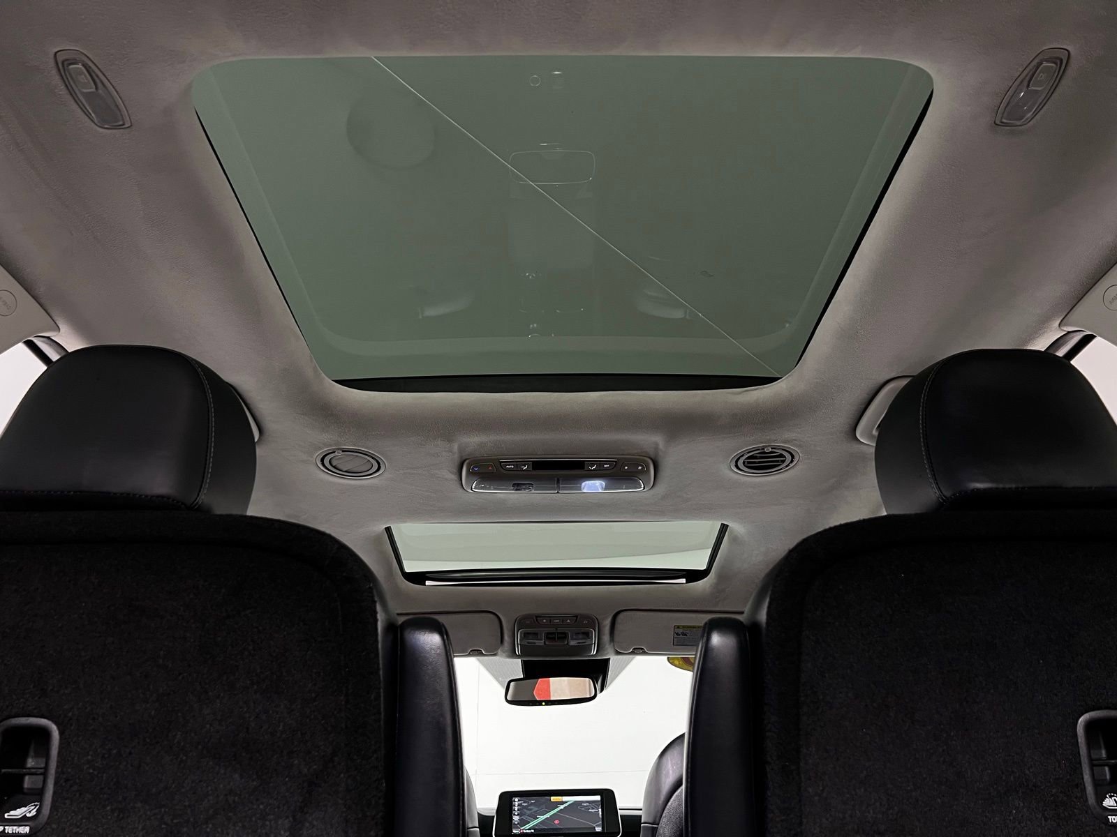 Used 2020 Kia Telluride SX w/ SX Prestige Package image 31