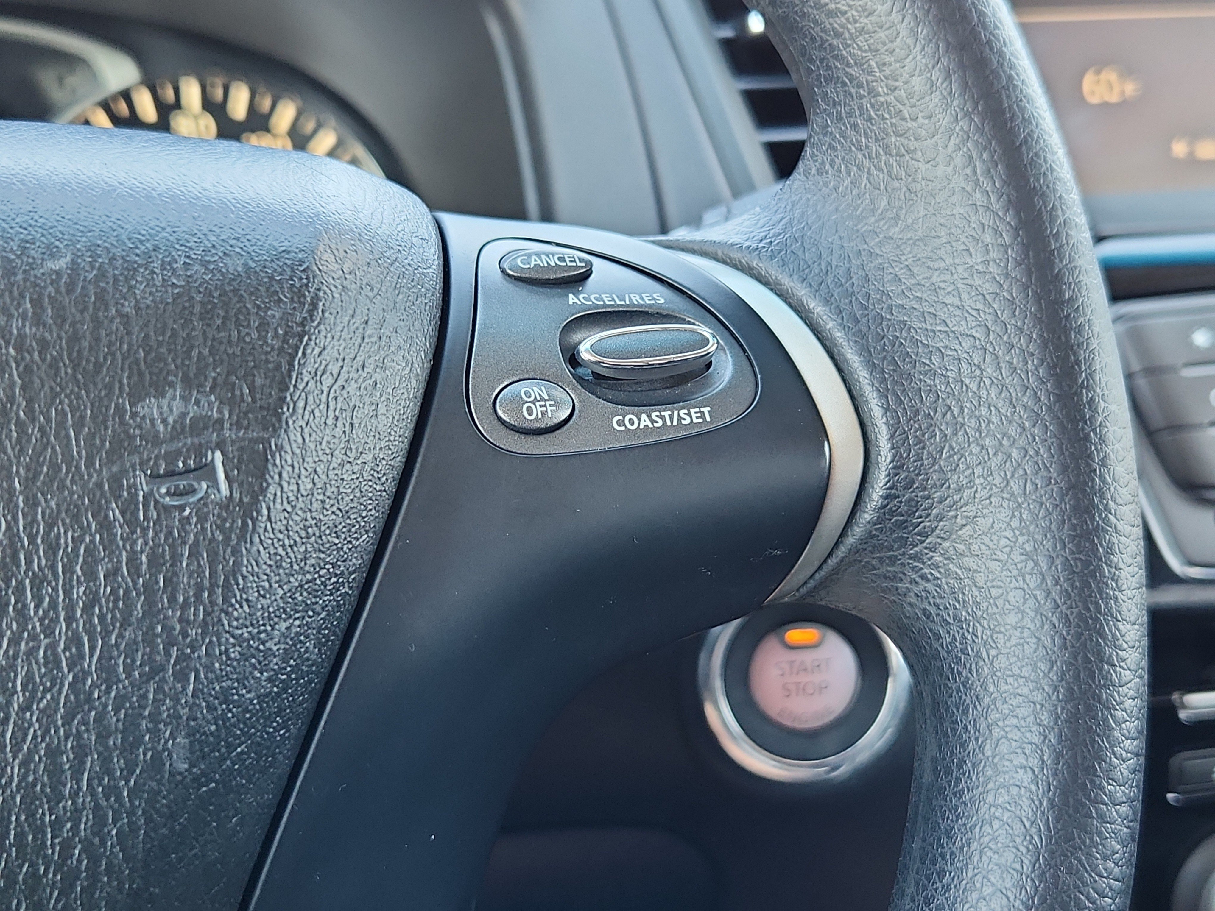 Used 2019 Nissan Pathfinder S AWD/4WD image 22