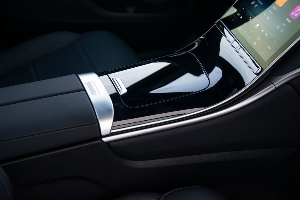 New 2026 Mercedes-Benz GLC 300 4MATIC image 21