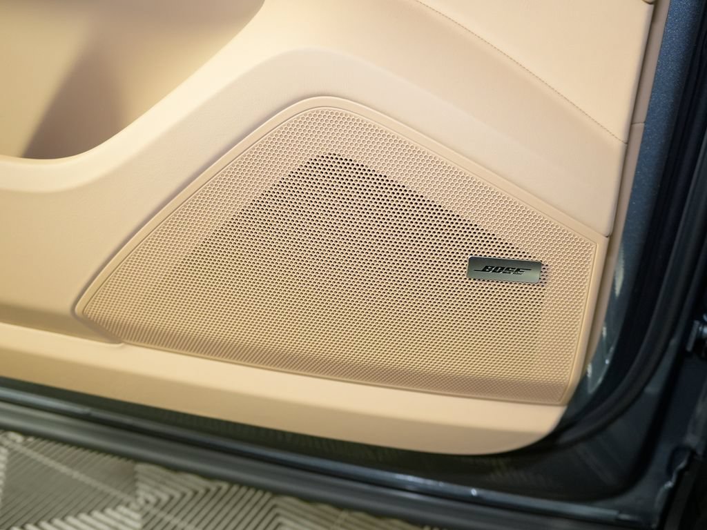 New 2026 Porsche Cayenne AWD/4WD image 17