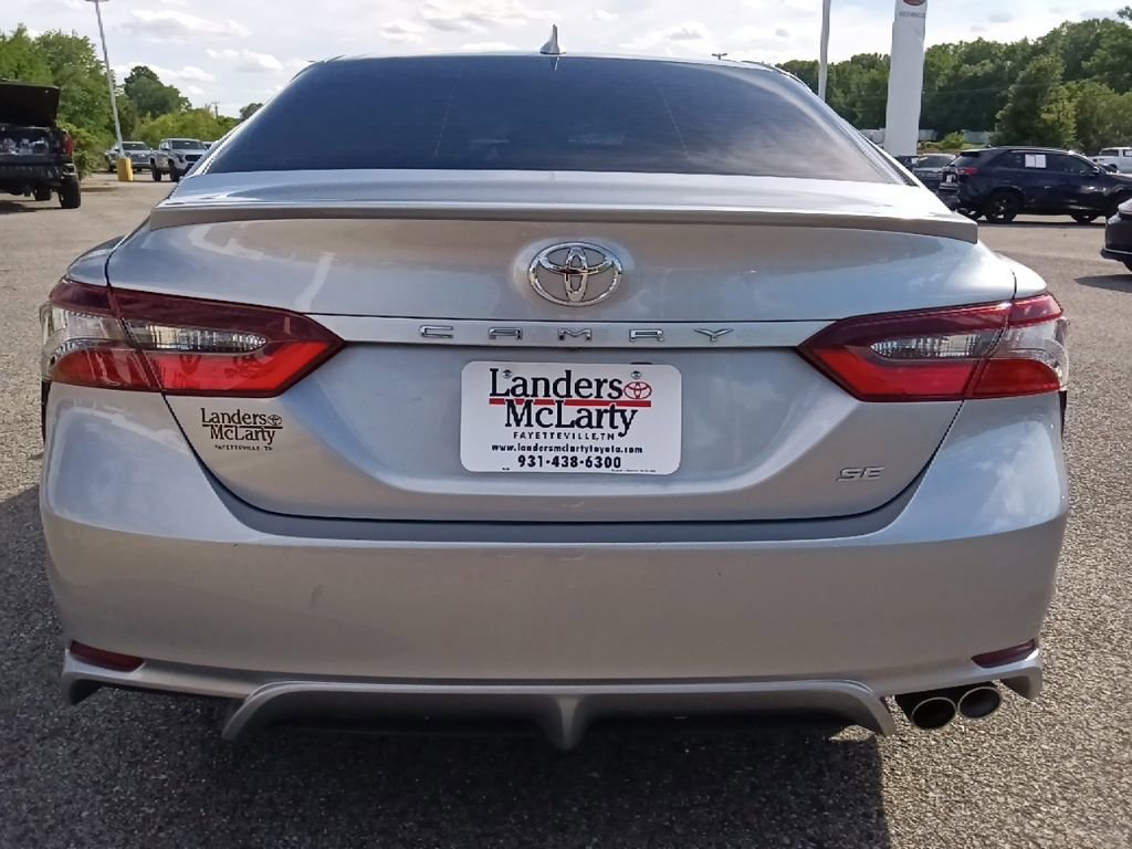 Used 2023 Toyota Camry SE FWD image 4