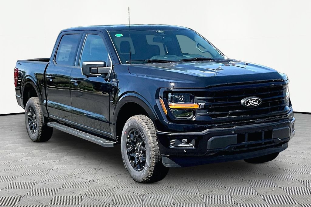New 2026 Ford F150 XLT w/ Equipment Group 302A MID