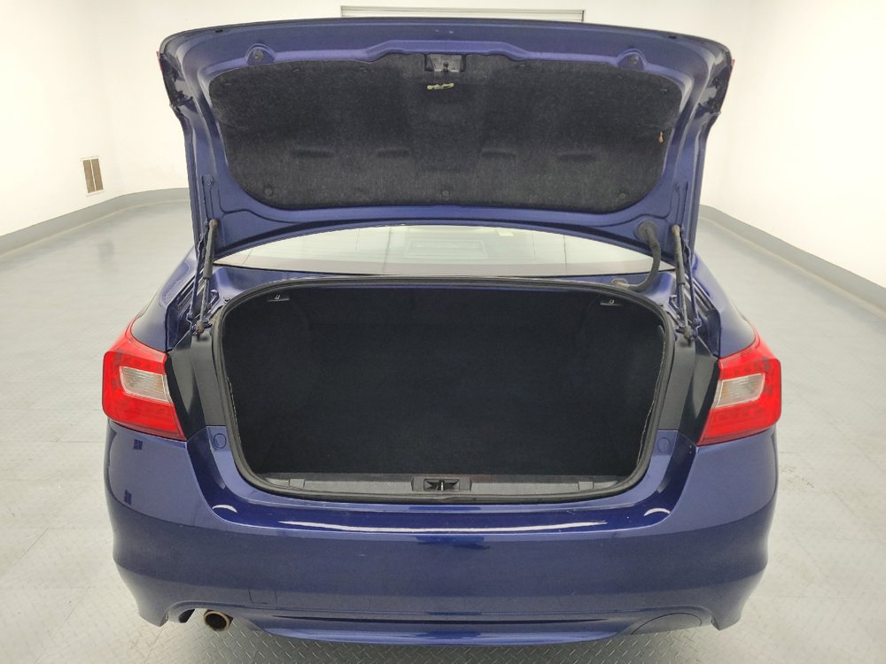 Used 2015 Subaru Legacy 2.5i Premium w/ Moonroof Package AWD/4WD image 29