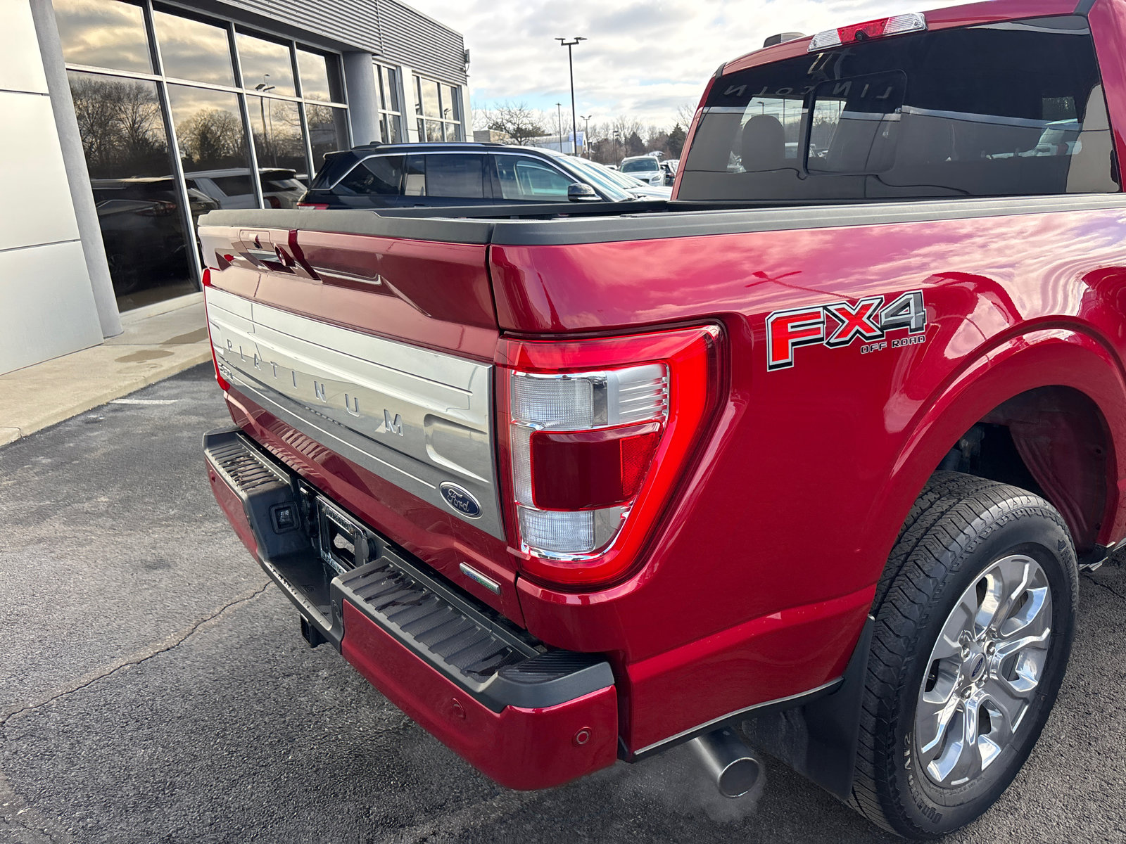 Used 2021 Ford F150 Platinum w/ Equipment Group 701A High image 9