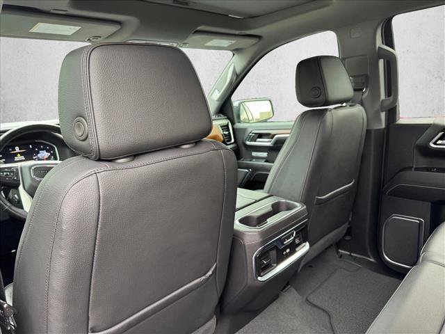 Used 2024 GMC Sierra 1500 Denali w/ Denali Reserve Package AWD/4WD image 18