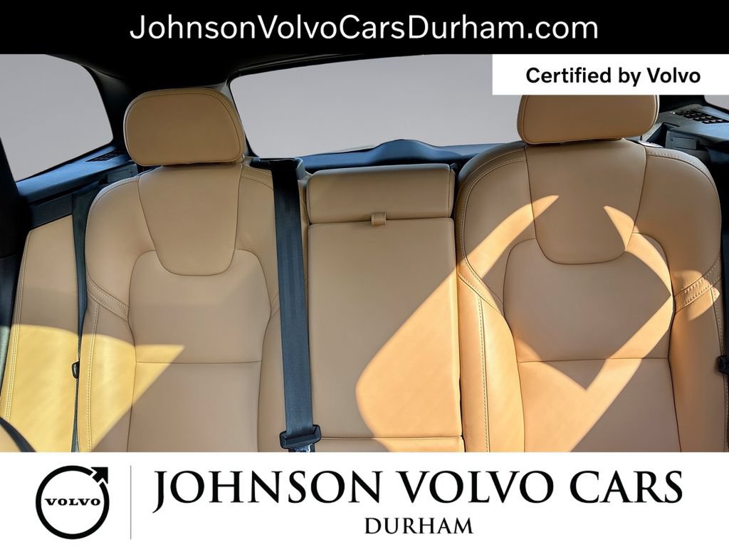 Certified 2024 Volvo XC60 B5 Ultimate AWD/4WD image 27