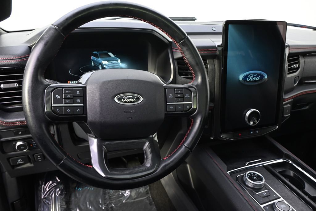 Used 2022 Ford Expedition Max Limited image 12