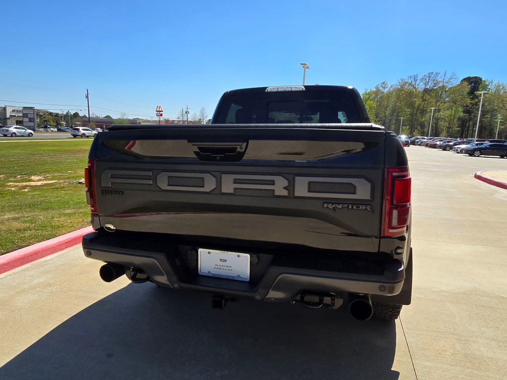 Used 2020 Ford F150 Raptor w/ Equipment Group 802A Luxury AWD/4WD image 4