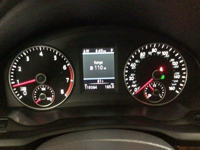 Used 2012 Volkswagen Eos Lux image 18