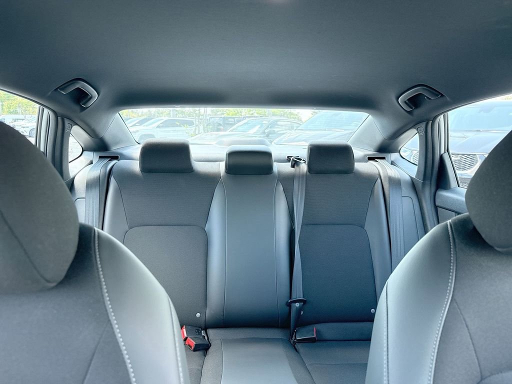 Used 2024 Honda Civic Sport image 25