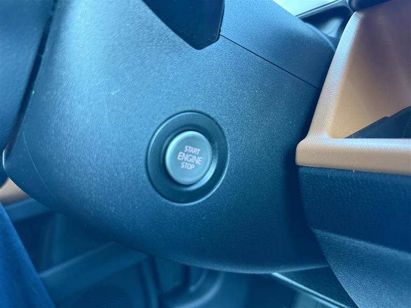 Used 2025 Volkswagen ID. Buzz Pro S image 25