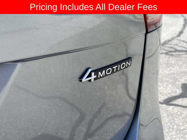Used 2024 Volkswagen Tiguan SE AWD/4WD image 12