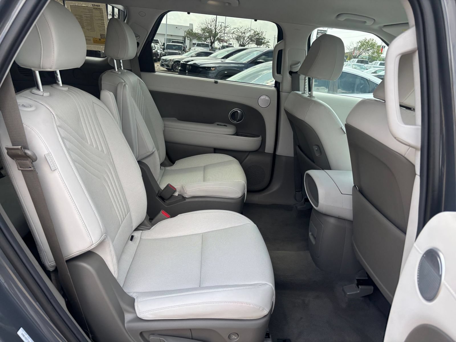 Used 2026 Hyundai Palisade SEL FWD image 29
