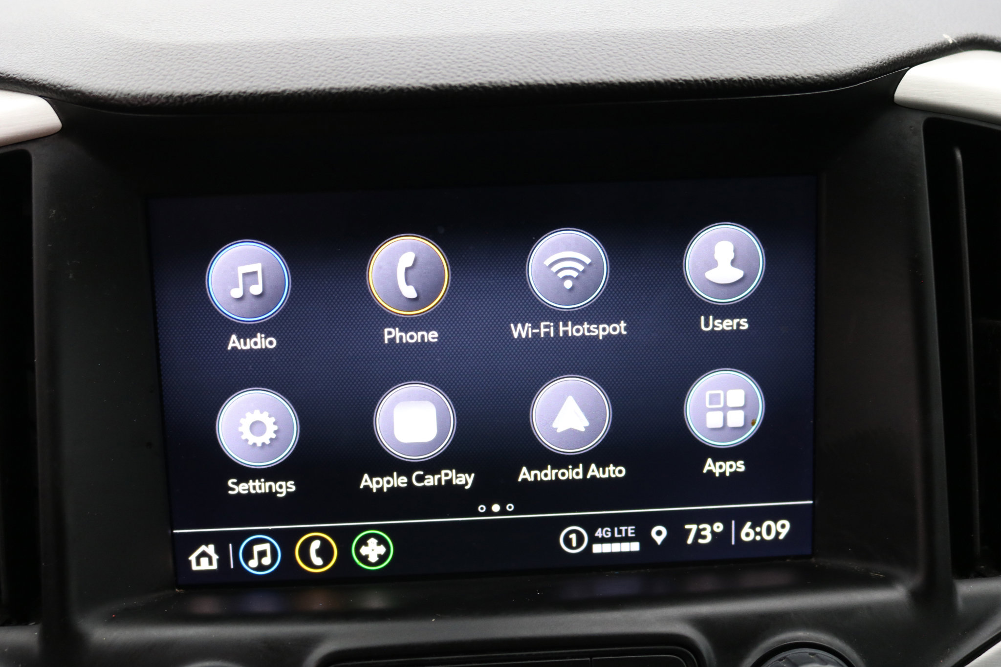 Used 2023 GMC Terrain SLT image 22