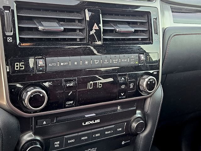 Used 2023 Lexus GX 460 Luxury w/ Accessory Package image 17