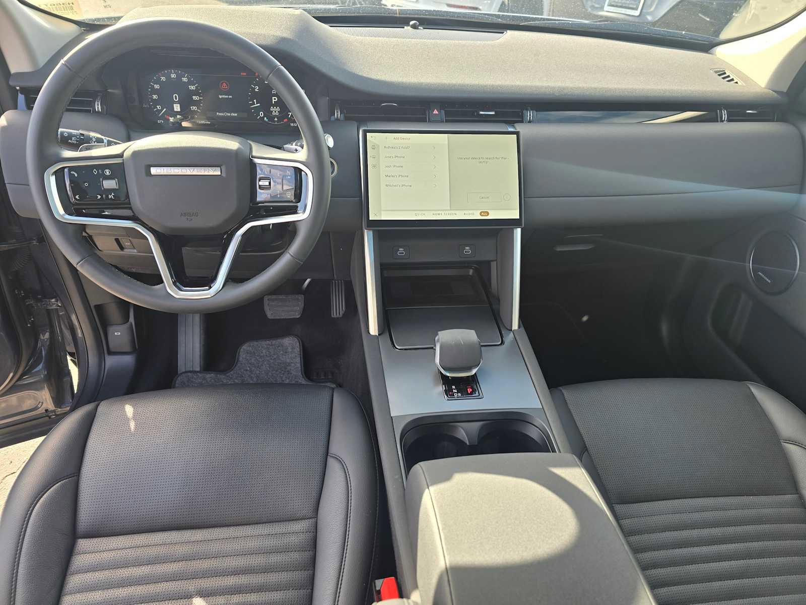 Used 2025 Land Rover Discovery Sport S image 22