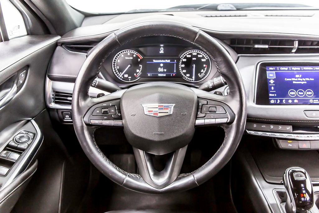 Used 2021 Cadillac XT4 Premium Luxury image 26