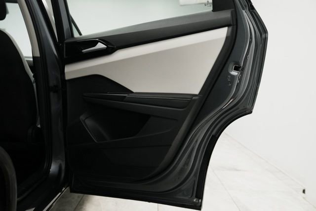 Used 2025 Volkswagen Taos S image 25