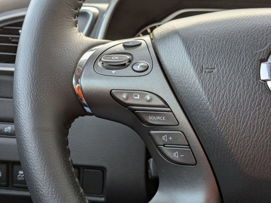 Used 2019 Nissan Murano Platinum image 15