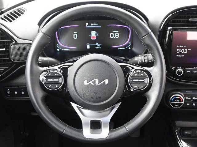 Used 2025 Kia Soul EX image 24