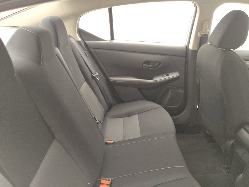 Used 2025 Nissan Sentra SV FWD image 19