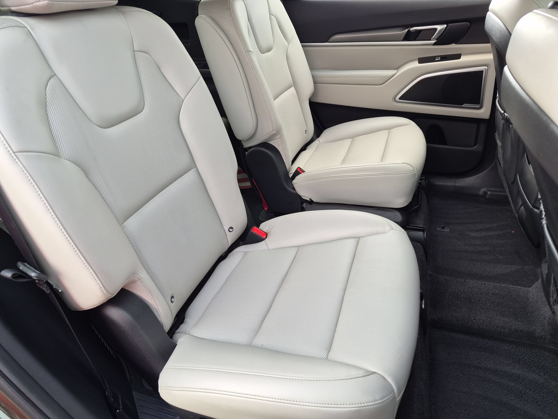 Used 2022 Kia Telluride S AWD/4WD image 27