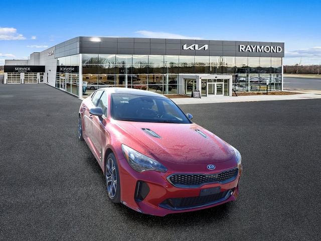 Used 2018 Kia Stinger GT2 AWD/4WD image 9