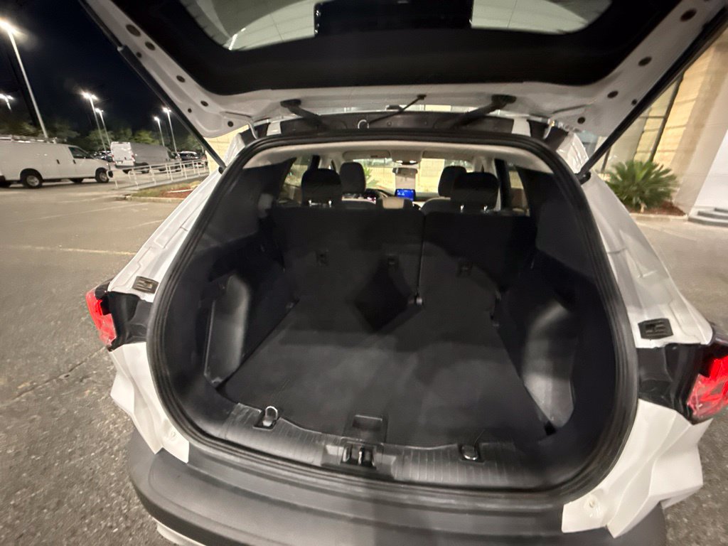 Used 2022 Ford Escape SE FWD image 5