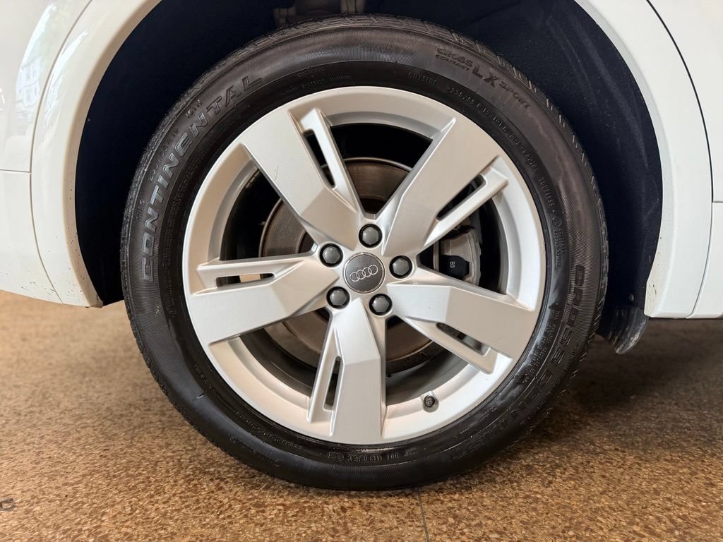 Used 2018 Audi Q5 2.0T Premium Plus w/ Premium Plus Package AWD/4WD image 25