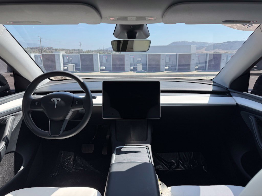 Used 2023 Tesla Model Y Long Range AWD/4WD image 11