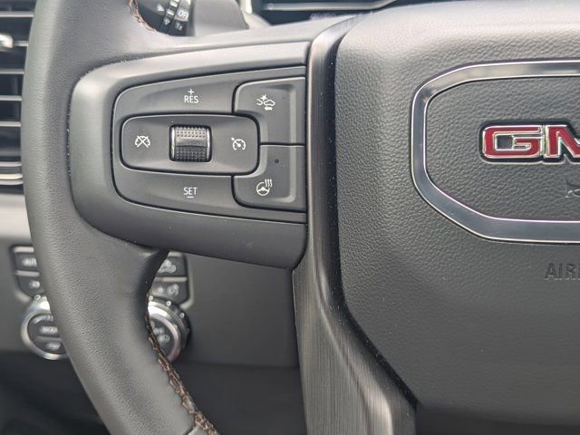 Used 2023 GMC Sierra 1500 AT4 w/ AT4 Premium Package AWD/4WD image 21