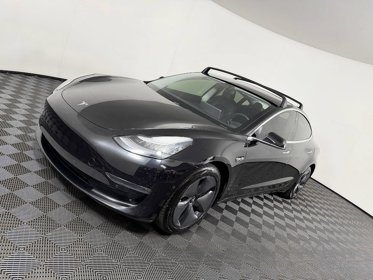 Used 2018 Tesla Model 3 Long Range AWD/4WD image 17