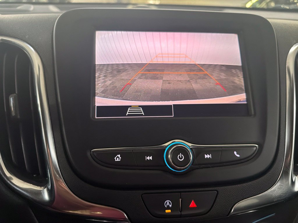 Used 2024 Chevrolet Equinox LT AWD/4WD image 25