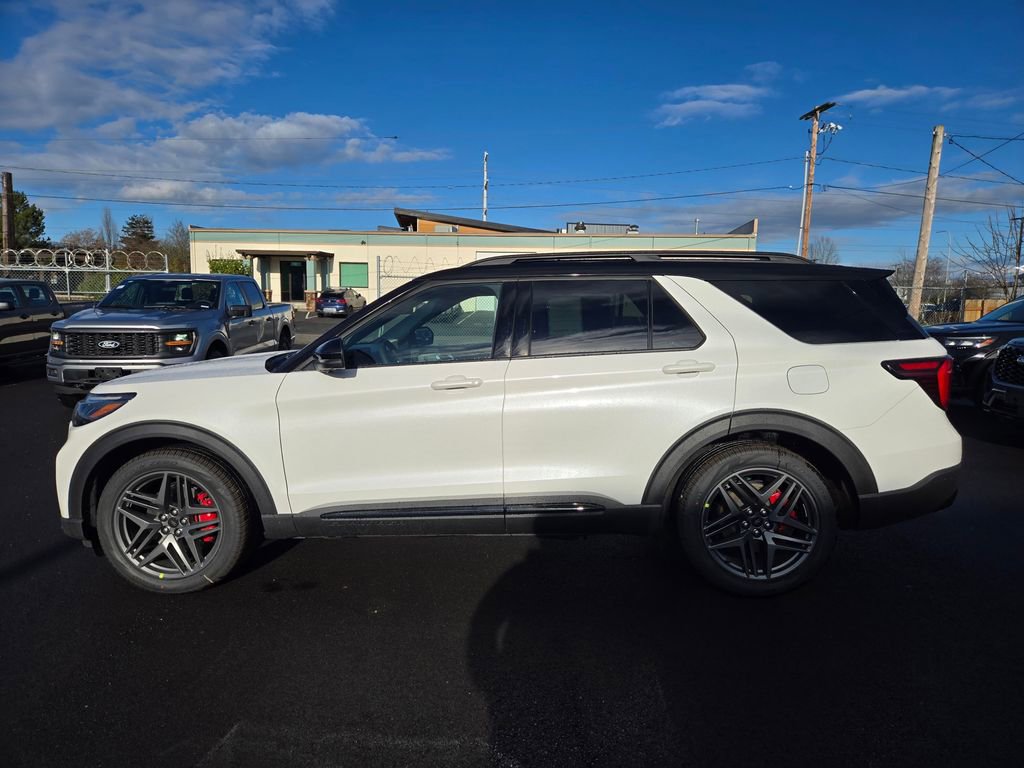 New 2026 Ford Explorer ST image 7