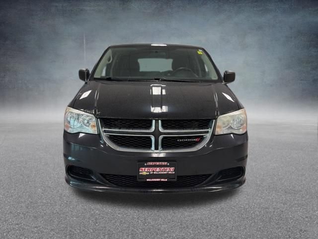 Used 2016 Dodge Grand Caravan SE w/ Quick Order Package 29E SE FWD image 3