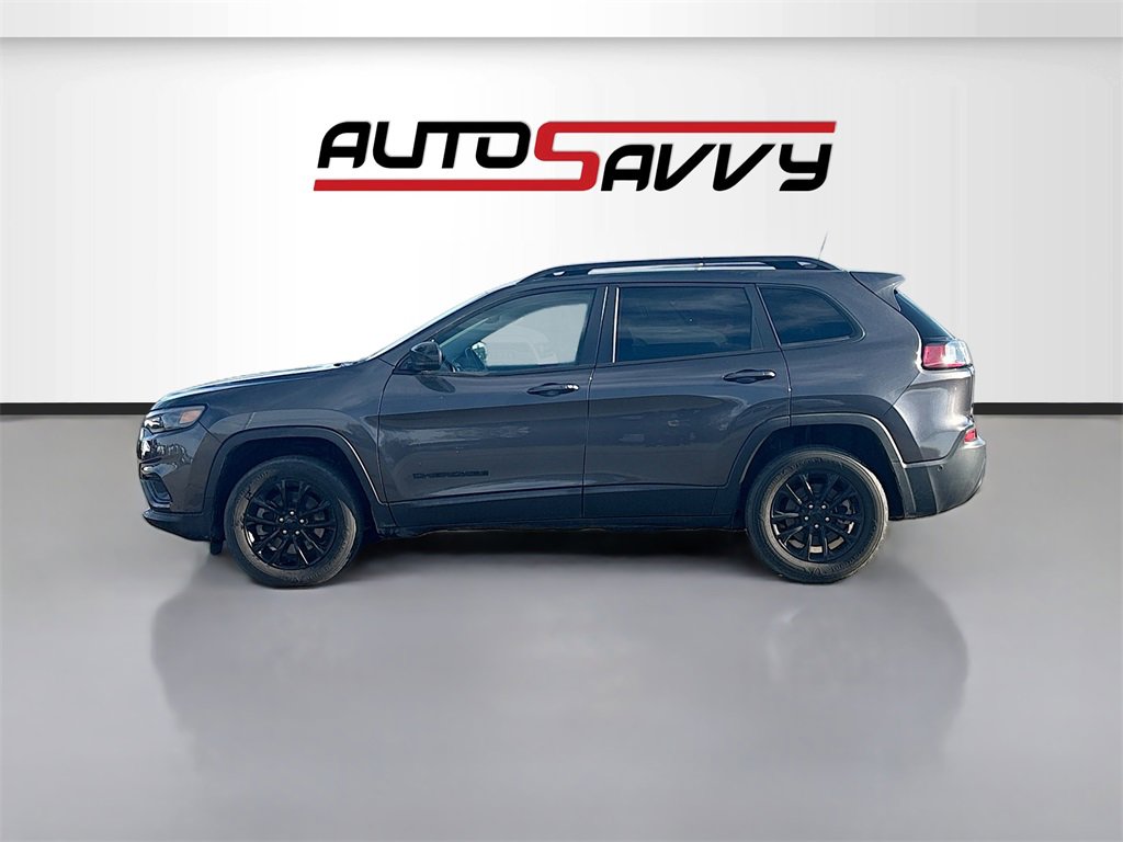 Used 2023 Jeep Cherokee Altitude Lux image 4