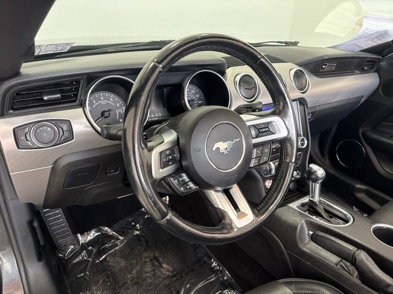 Used 2020 Ford Mustang Premium RWD image 18