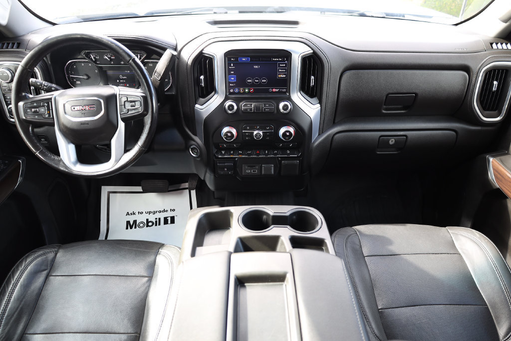Used 2020 GMC Sierra 3500 SLT w/ Gooseneck/5TH Wheel Package AWD/4WD image 19
