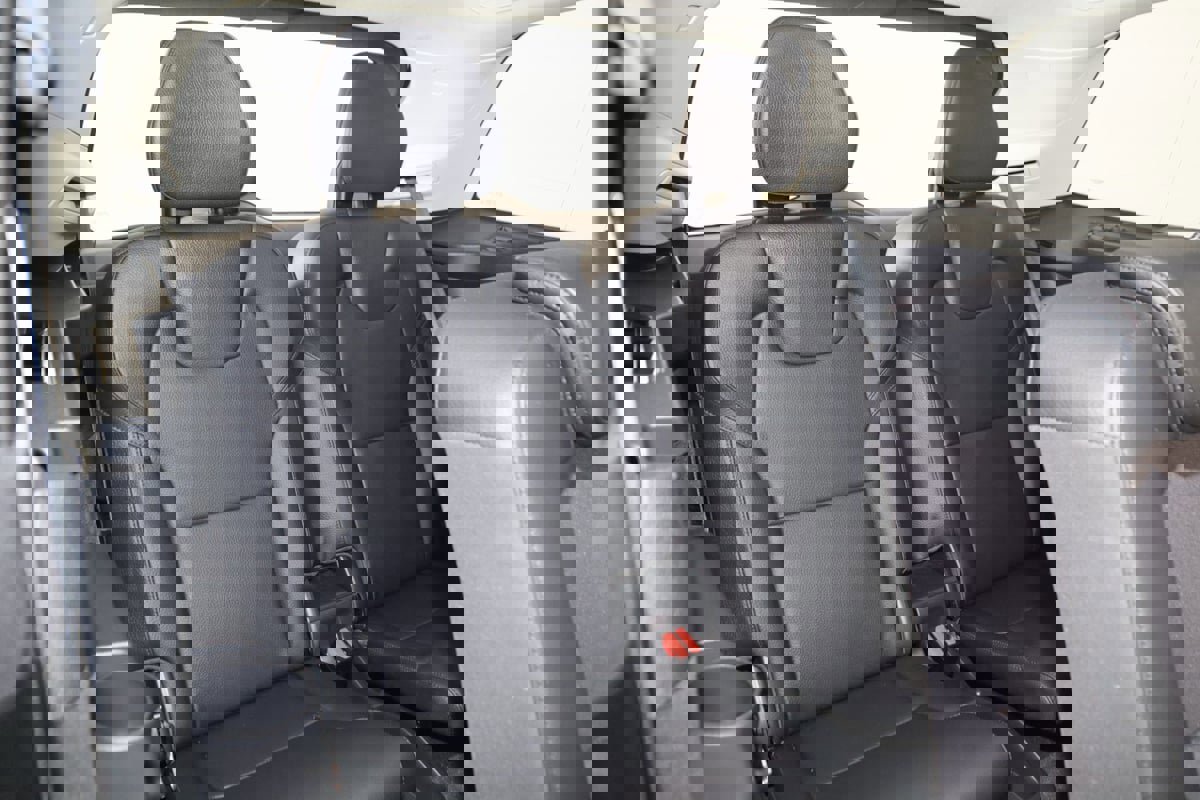 Used 2022 Volvo XC90 T6 Momentum w/ Climate Package image 15