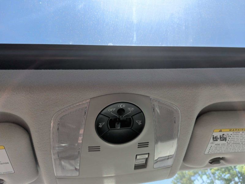 Used 2015 Toyota Prius Three w/ Solar Roof Package FWD image 24