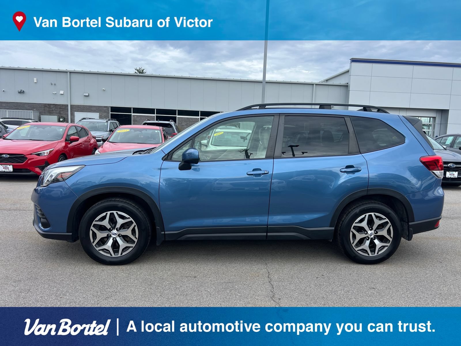 Certified 2024 Subaru Forester Premium AWD/4WD image 3