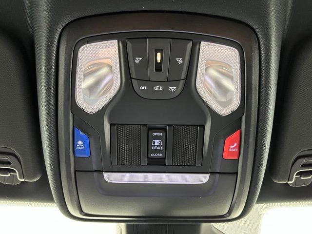 New 2026 RAM 1500 4x4 Crew Cab image 18