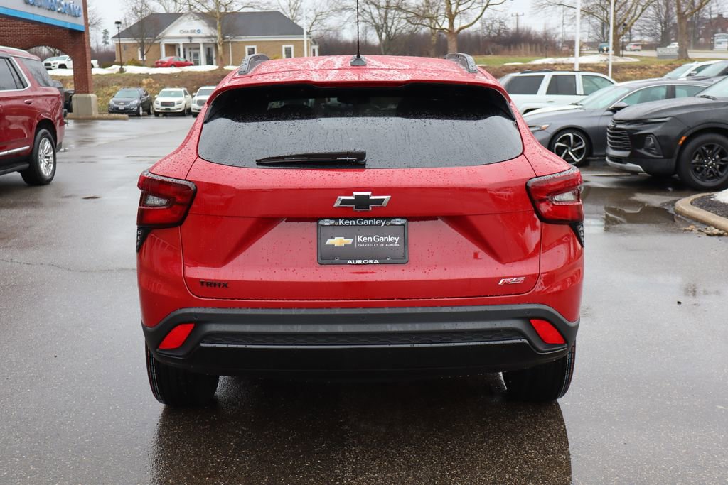 New 2026 Chevrolet Trax RS w/ Sunroof Package image 29