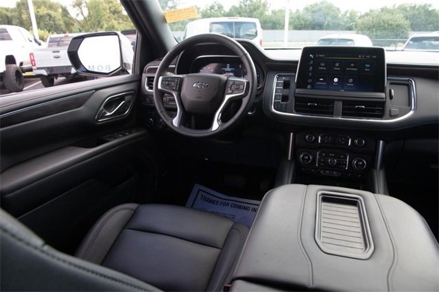 Used 2024 Chevrolet Tahoe Z71 w/ Luxury Package image 26
