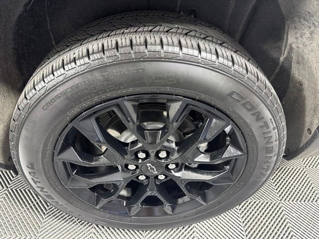 Used 2024 Chevrolet Traverse LT w/ Enhanced Driving Package AWD/4WD image 38