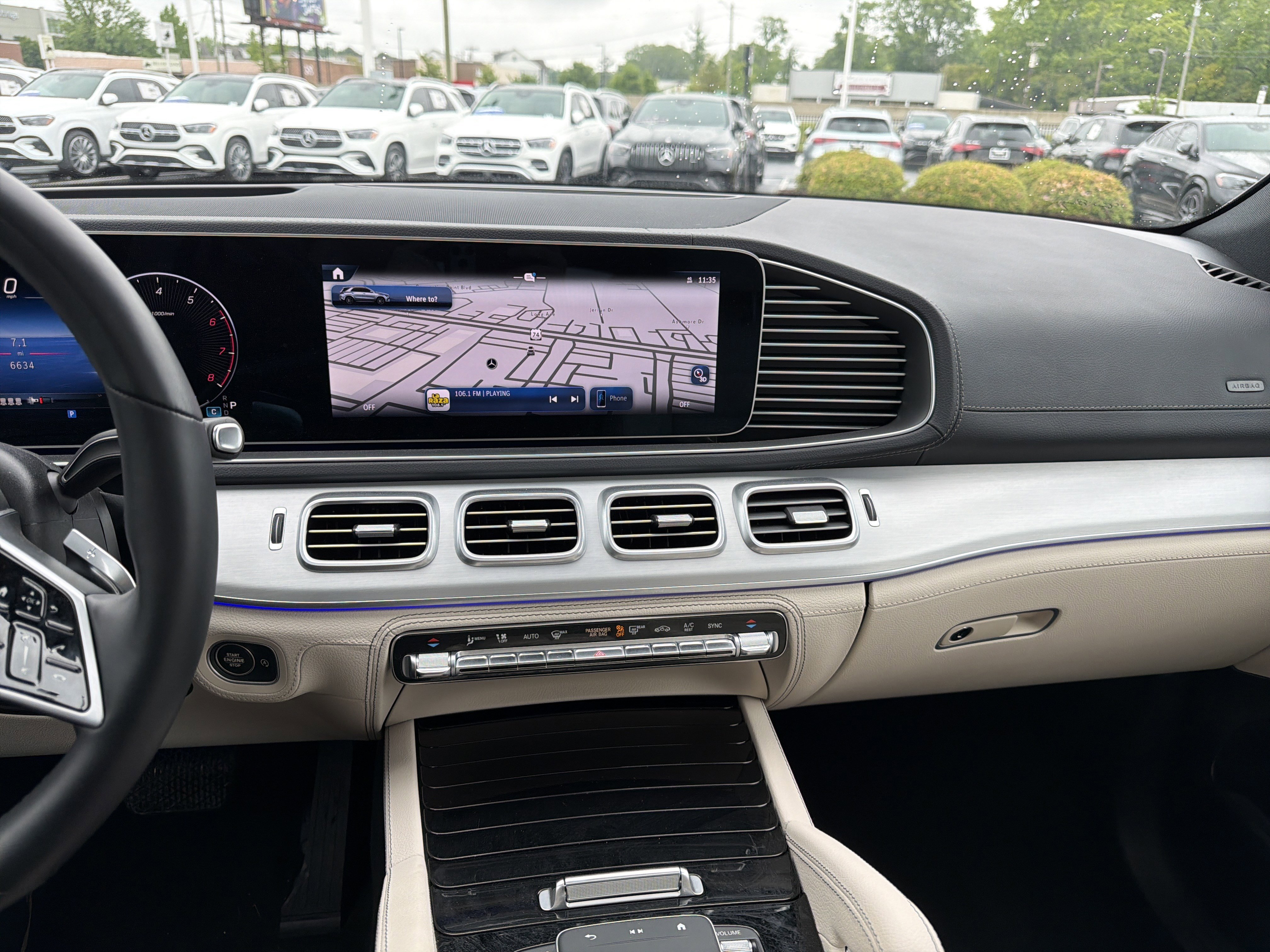 Used 2024 Mercedes-Benz GLE 450 4MATIC image 15