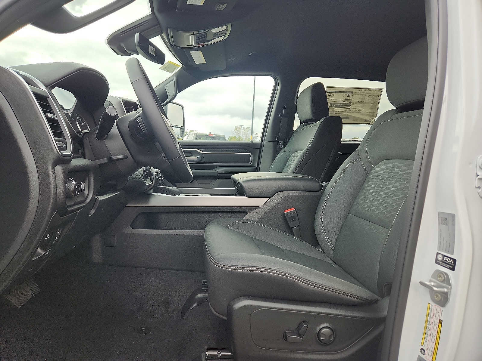 New 2026 RAM 1500 Big Horn AWD/4WD image 13