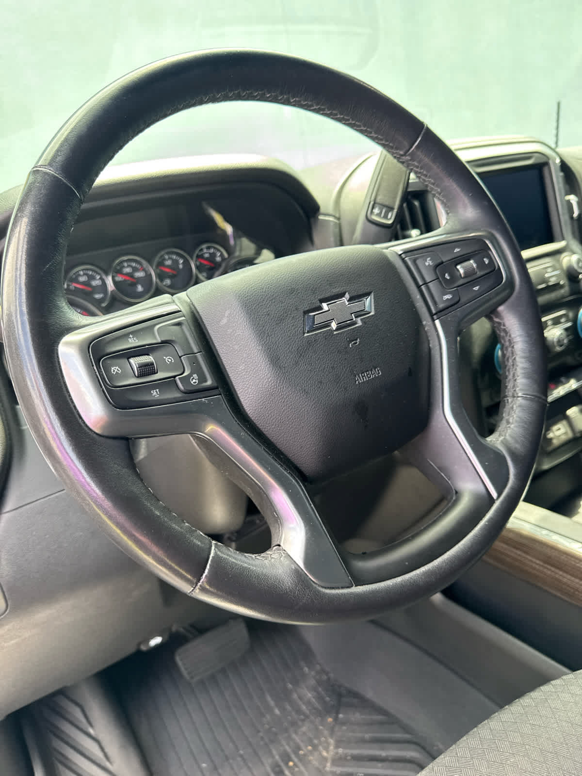 Used 2021 Chevrolet Silverado 1500 LT Trail Boss w/ Bed Protection Package AWD/4WD image 13