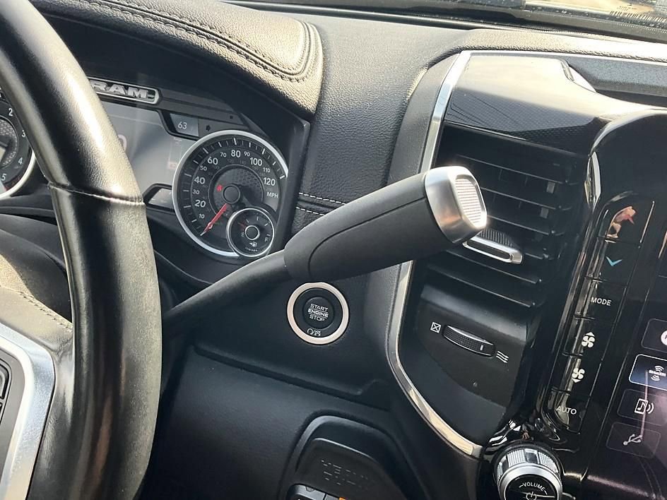 Used 2022 RAM 3500 Laramie image 18