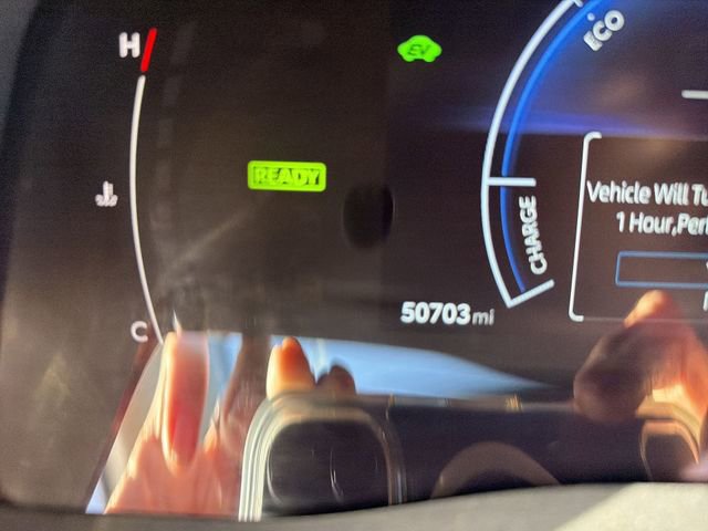 Used 2025 Toyota Camry LE FWD image 13